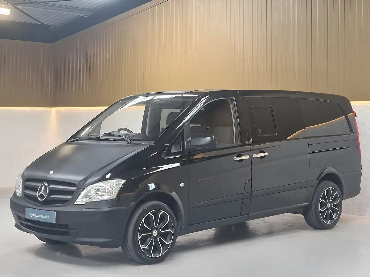 Used 2015 Mercedes-Benz Vito 5 SEAT Obsidian Black - Interior and Exterior details 13