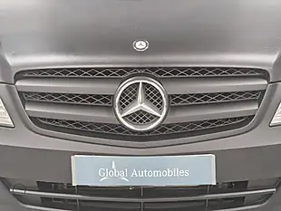 Used 2015 Mercedes-Benz Vito 5 SEAT Obsidian Black - Interior and Exterior details 7