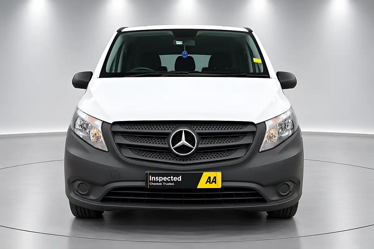 Used 2015 Mercedes-Benz Vito Pro Tourer Double Cab White - Interior and Exterior details 2