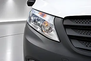 Used 2015 Mercedes-Benz Vito Pro Tourer Double Cab White - Interior and Exterior details 5