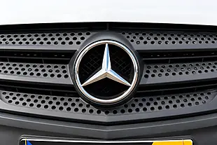 Used 2015 Mercedes-Benz Vito Pro Tourer Double Cab White - Interior and Exterior details 6