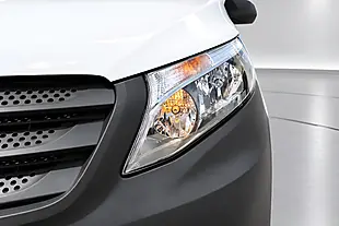 Used 2015 Mercedes-Benz Vito Pro Tourer Double Cab White - Interior and Exterior details 7