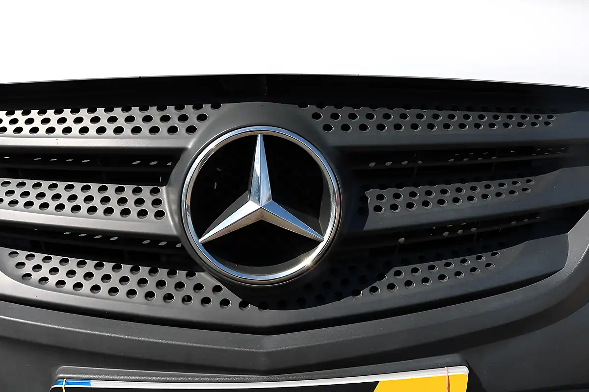 Used 2015 Mercedes-Benz Vito Pro White - Interior and Exterior details 8