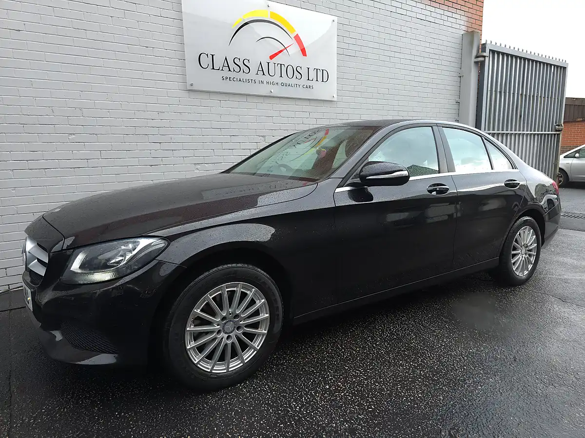 Used 2015 Mercedes C Class Se Black - Interior and Exterior details 15