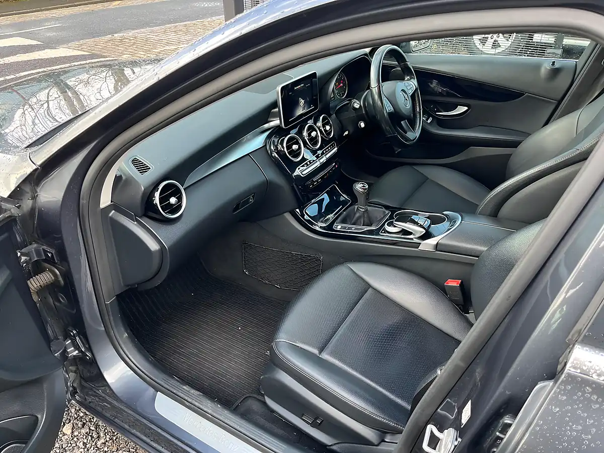 Used 2015 Mercedes C Class Se Grey - Interior and Exterior details 14
