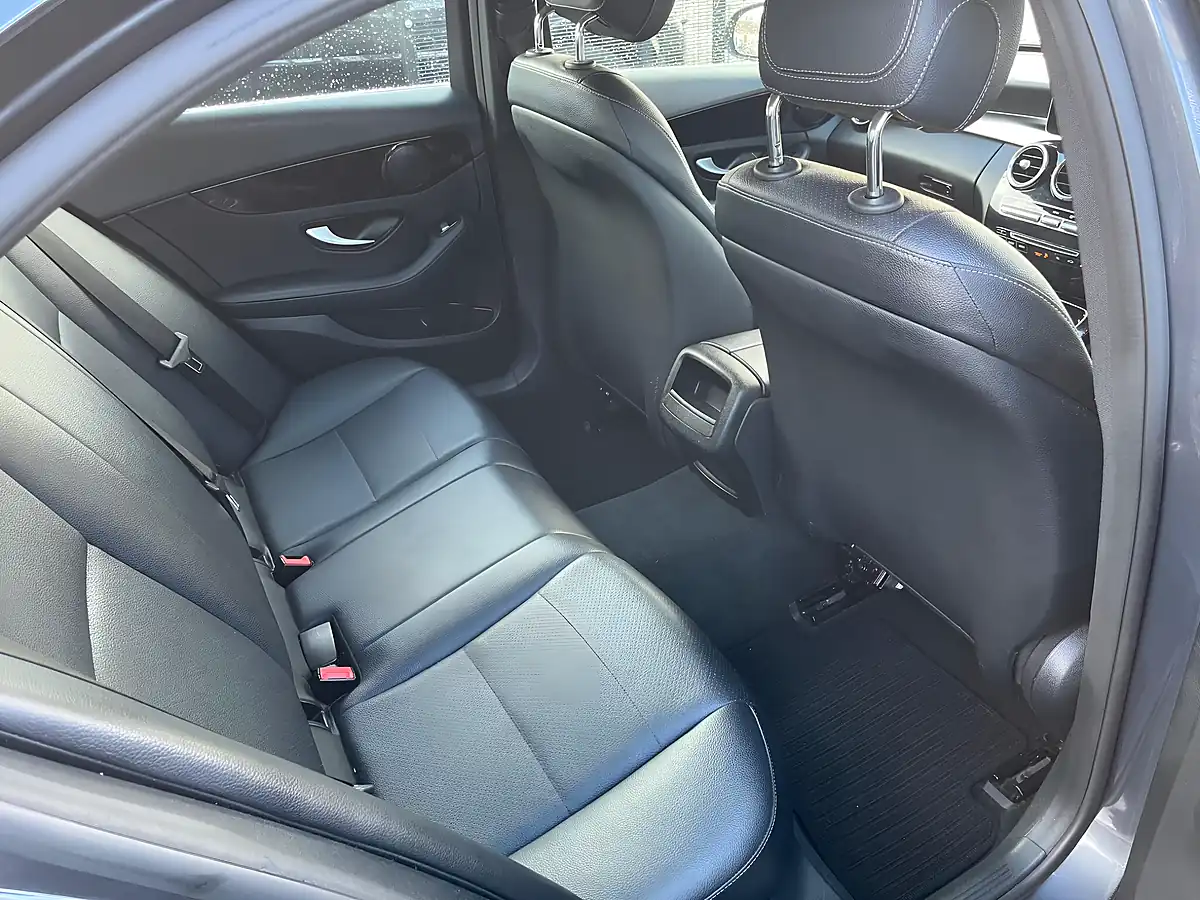 Used 2015 Mercedes C Class Se Grey - Interior and Exterior details 18
