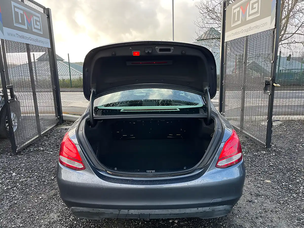 Used 2015 Mercedes C Class Se Grey - Interior and Exterior details 19