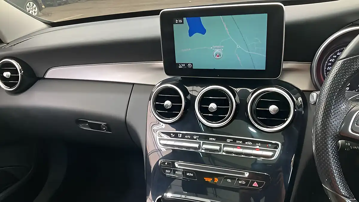 Used 2015 Mercedes C250 Sport (premium Plus) Black - Interior and Exterior details 10