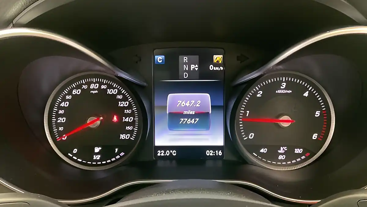 Used 2015 Mercedes C250 Sport (premium Plus) Black - Interior and Exterior details 11