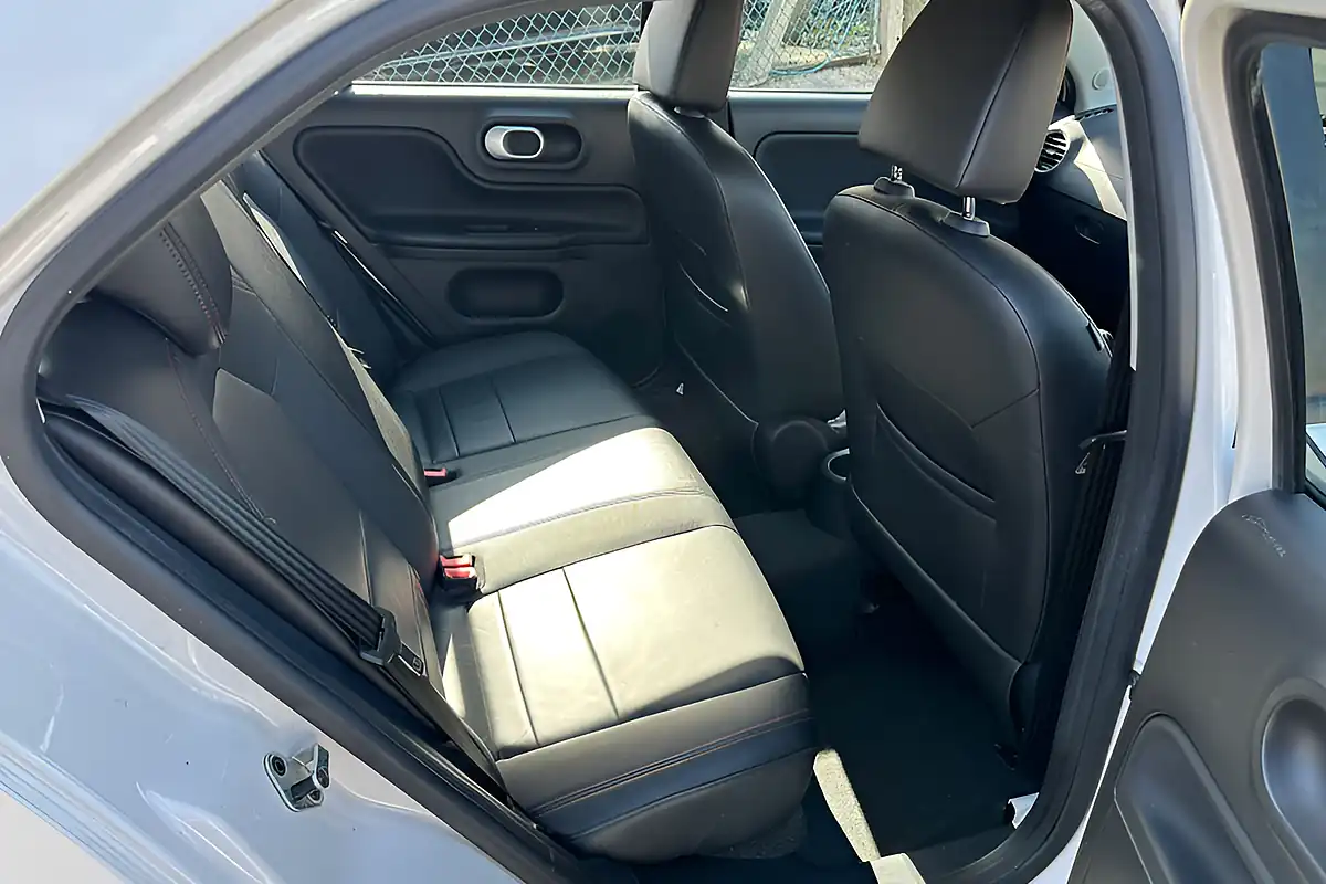 Used 2015 MG MG3 3Style White - Interior and Exterior details 15