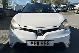Used 2015 MG MG3 3Style White - Interior and Exterior details 2