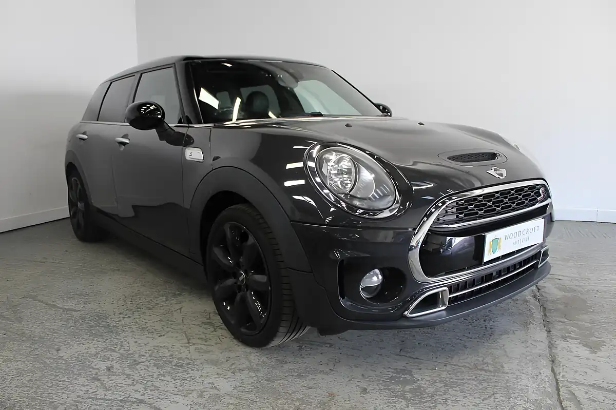 Used 2015 MINI Clubman Cooper S Grey - Front View