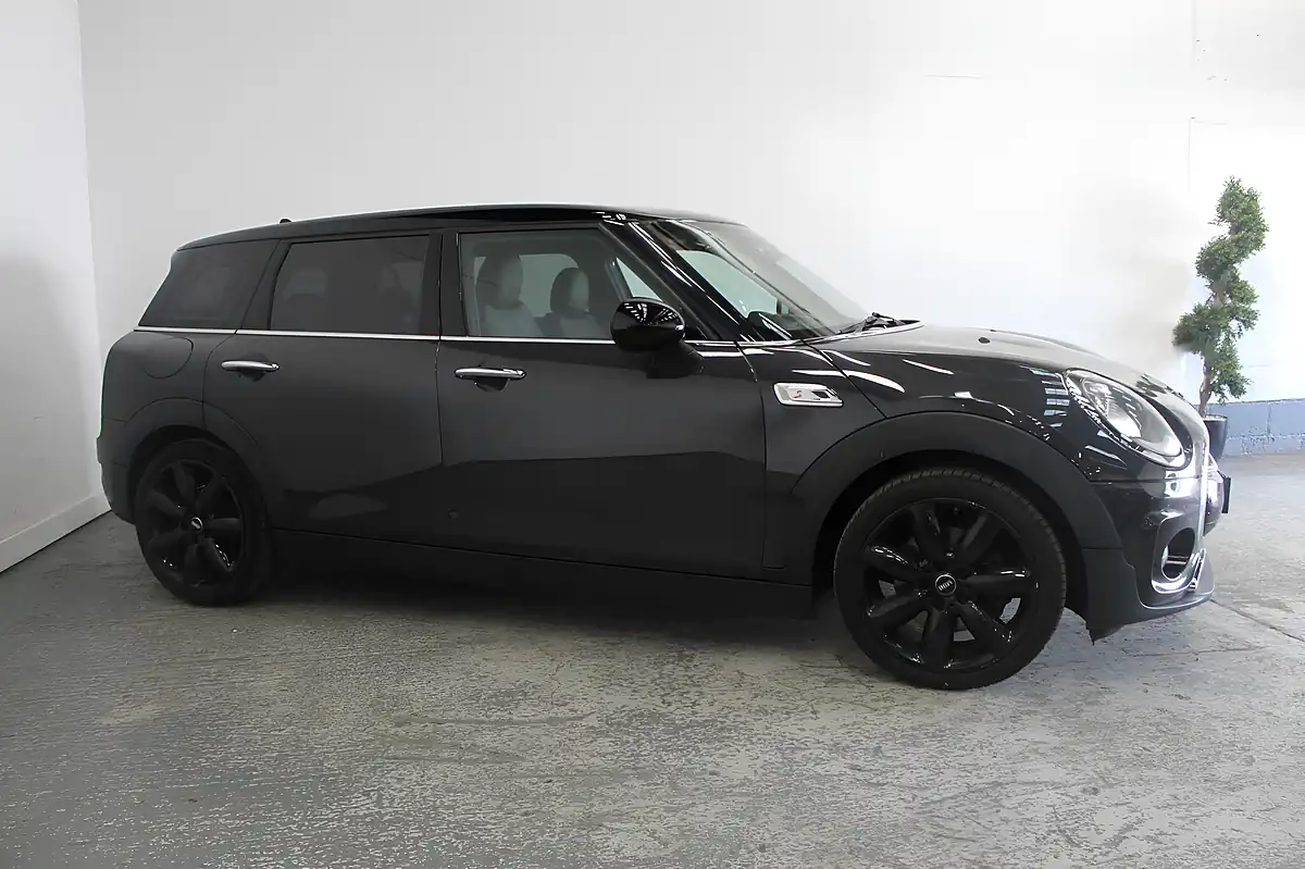 Used 2015 MINI Clubman Cooper S Grey - Interior and Exterior details 3
