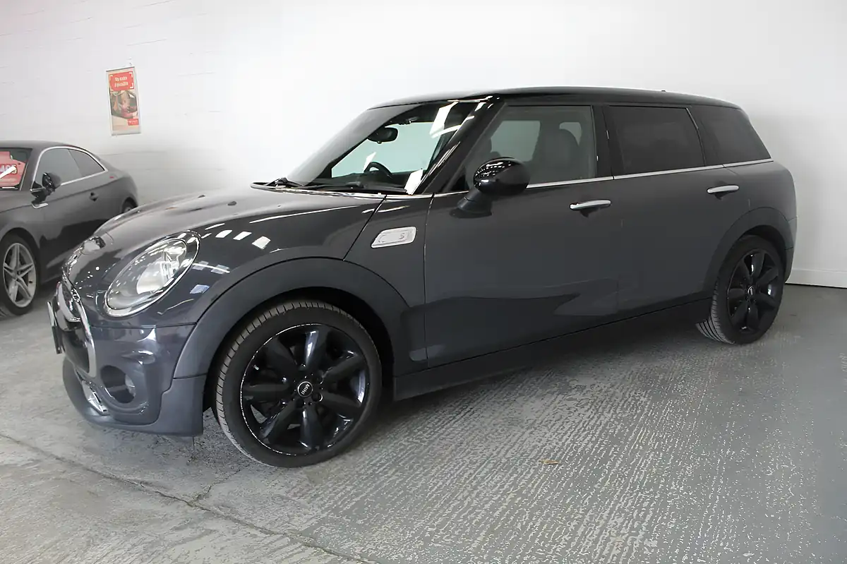Used 2015 MINI Clubman Cooper S Grey - Interior and Exterior details 4