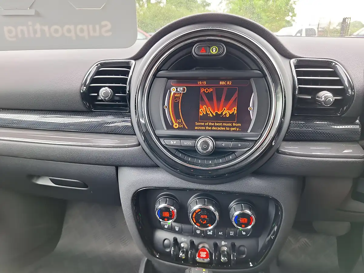 Used 2015 MINI Clubman Cooper S Orange - Interior and Exterior details 12