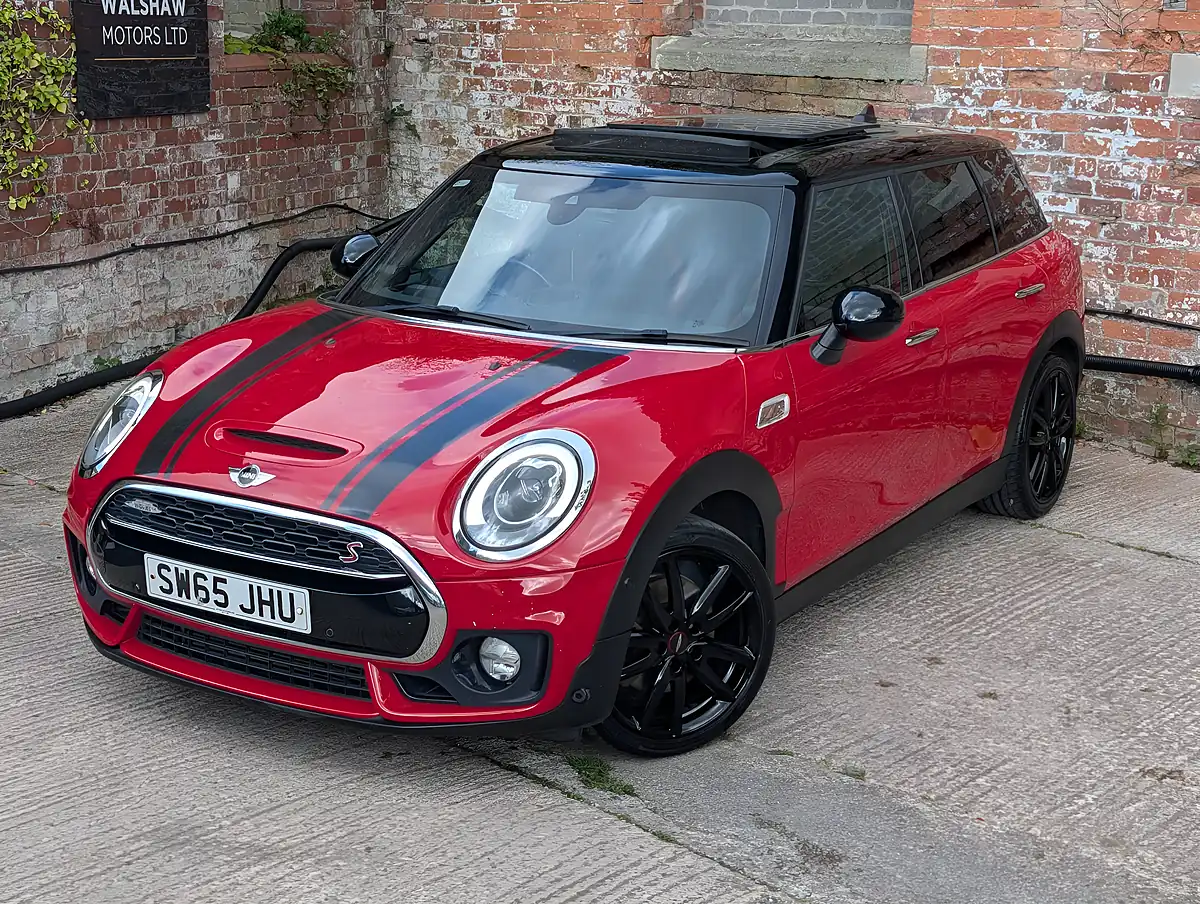 Used 2015 MINI Clubman Cooper S Red - Interior and Exterior details 20