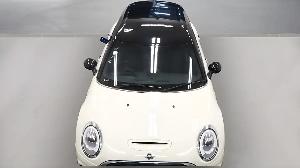 Used 2015 MINI Clubman Cooper Sd White - Interior and Exterior details 7