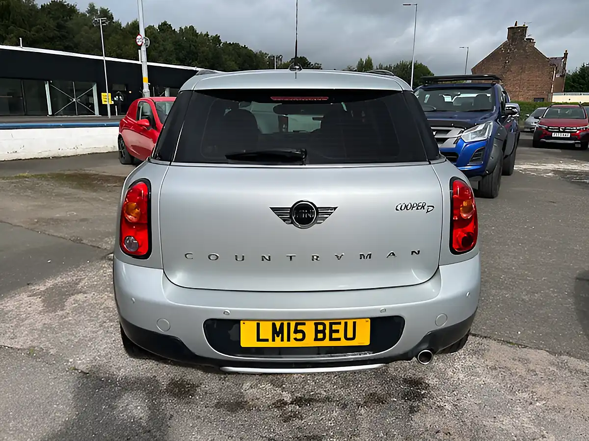 Used 2015 MINI Clubman Cooper Silver - Interior and Exterior details 10