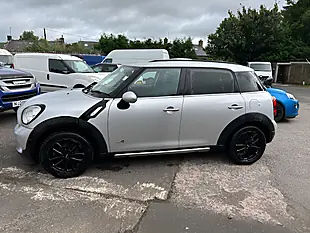 Used 2015 MINI Clubman Cooper Silver - Interior and Exterior details 9