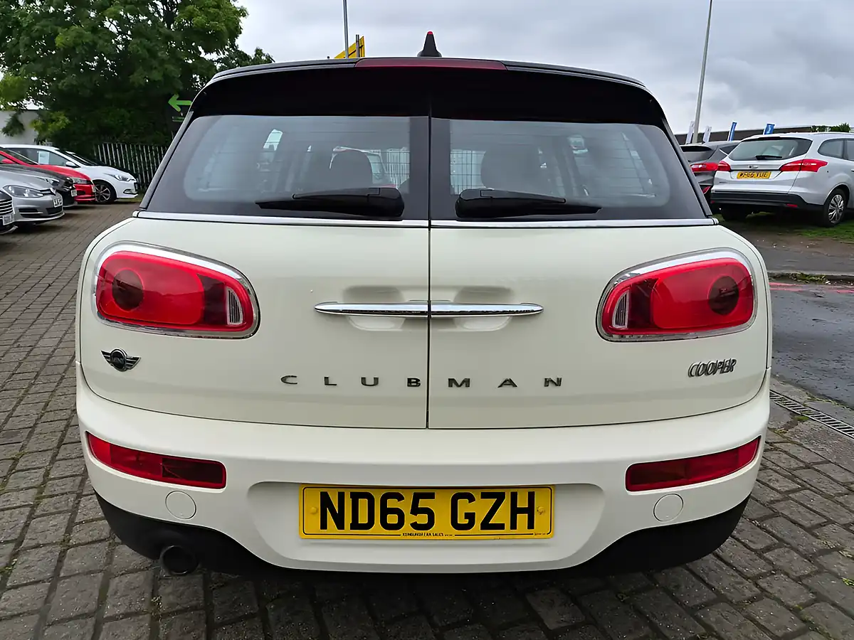 Used 2015 MINI Clubman Cooper White - Interior and Exterior details 5