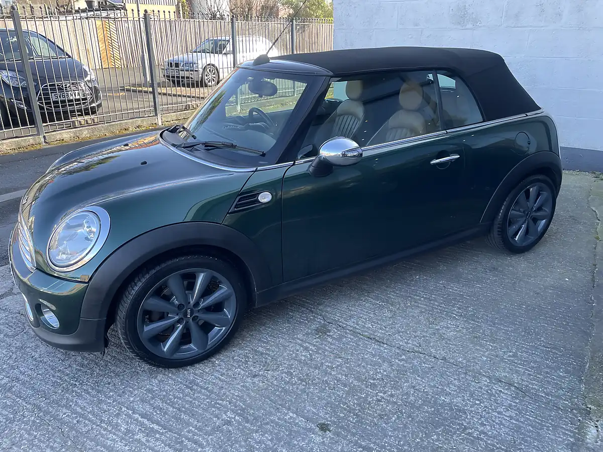 Used 2015 MINI Convertible Cooper (chili Pack) British Racing Green Metallic - Interior and Exterior details 13