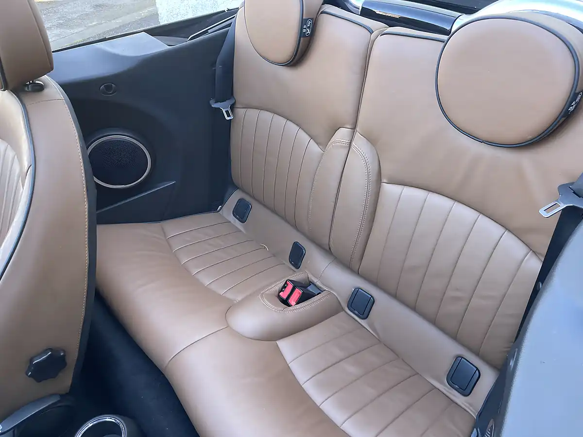 Used 2015 MINI Convertible Cooper (chili Pack) British Racing Green Metallic - Interior and Exterior details 16