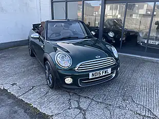 Used 2015 MINI Convertible Cooper (chili Pack) British Racing Green Metallic - Interior and Exterior details 5