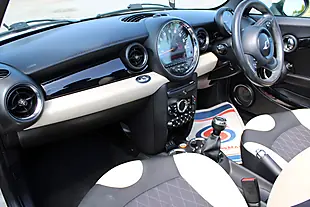 Used 2015 MINI Convertible Cooper Pepper White - Interior and Exterior details 18