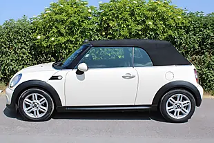 Used 2015 MINI Convertible Cooper Pepper White - Interior and Exterior details 4