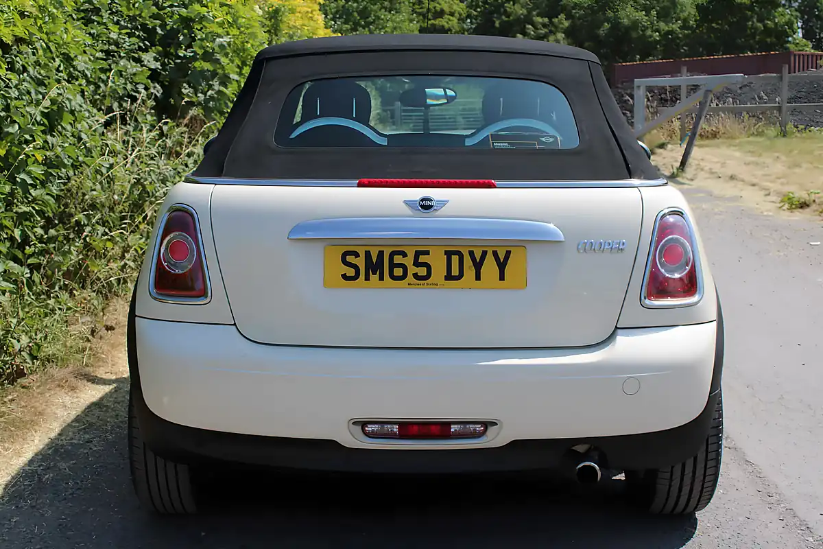 Used 2015 MINI Convertible Cooper Pepper White - Interior and Exterior details 7