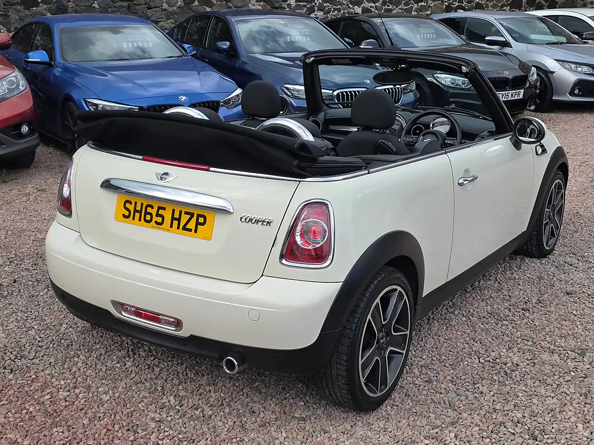 Used 2015 MINI Convertible Cooper White - Interior and Exterior details 13