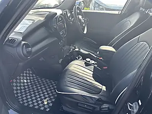 Used 2015 MINI Cooper Black - Interior and Exterior details 10