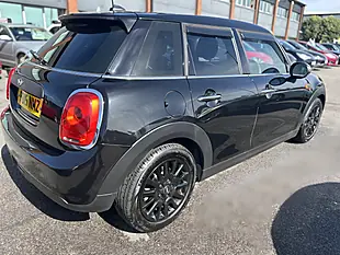 Used 2015 MINI Cooper Black - Interior and Exterior details 6