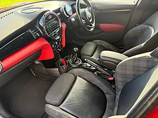 Used 2015 MINI Cooper Chilli Pack Red - Interior and Exterior details 18