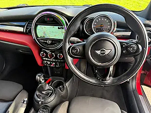 Used 2015 MINI Cooper Chilli Pack Red - Interior and Exterior details 9