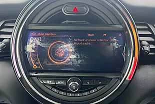Used 2015 MINI Cooper Hatch White - Interior and Exterior details 20