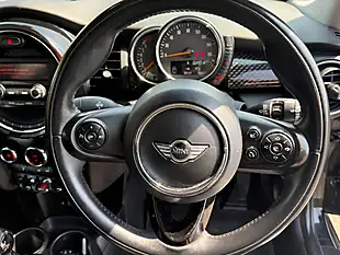Used 2015 MINI Cooper Hatchback Black - Interior and Exterior details 11