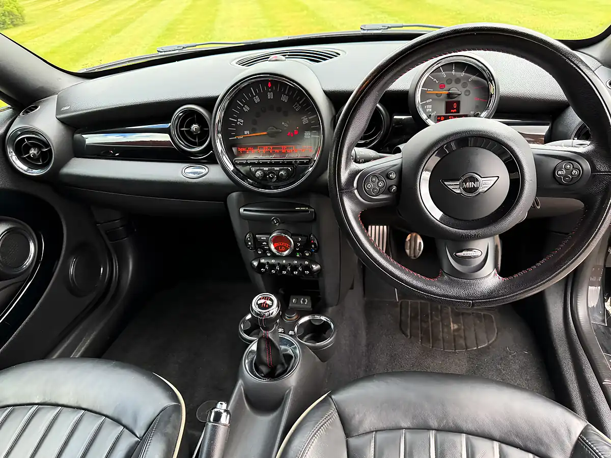 Used 2015 MINI Cooper John Cooper Works Black - Interior and Exterior details 10