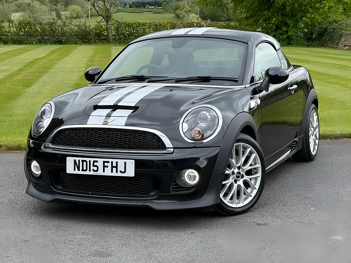 Used 2015 MINI Cooper John Cooper Works Black - Interior and Exterior details 2