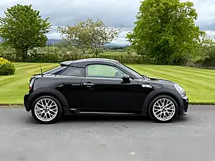 Used 2015 MINI Cooper John Cooper Works Black - Interior and Exterior details 4