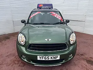 Used 2015 MINI Countryman Business Edition ALL4 Green - Interior and Exterior details 3
