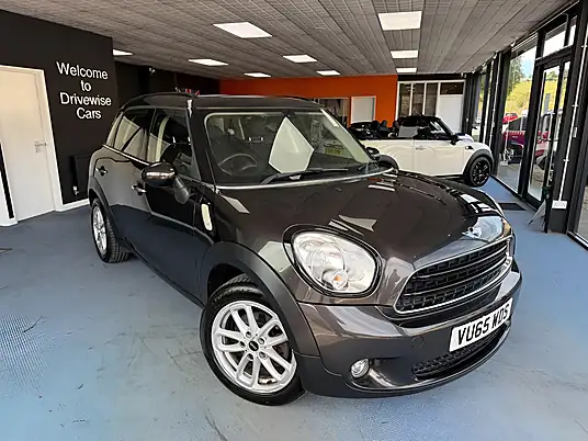 2015 MINI Countryman Cooper D Business Edition