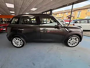 Used 2015 MINI Countryman Business Edition Grey - Interior and Exterior details 2