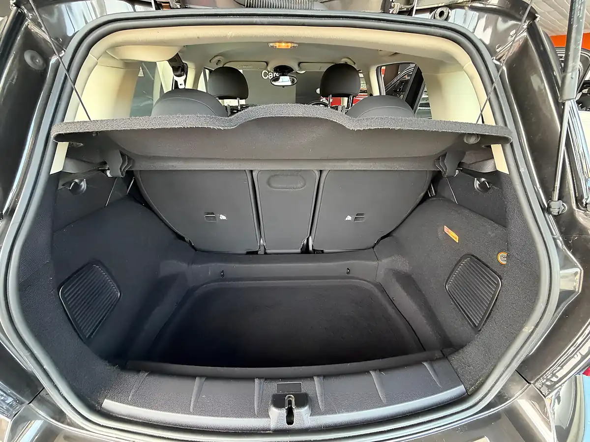 Used 2015 MINI Countryman Business Edition Grey - Interior and Exterior details 9