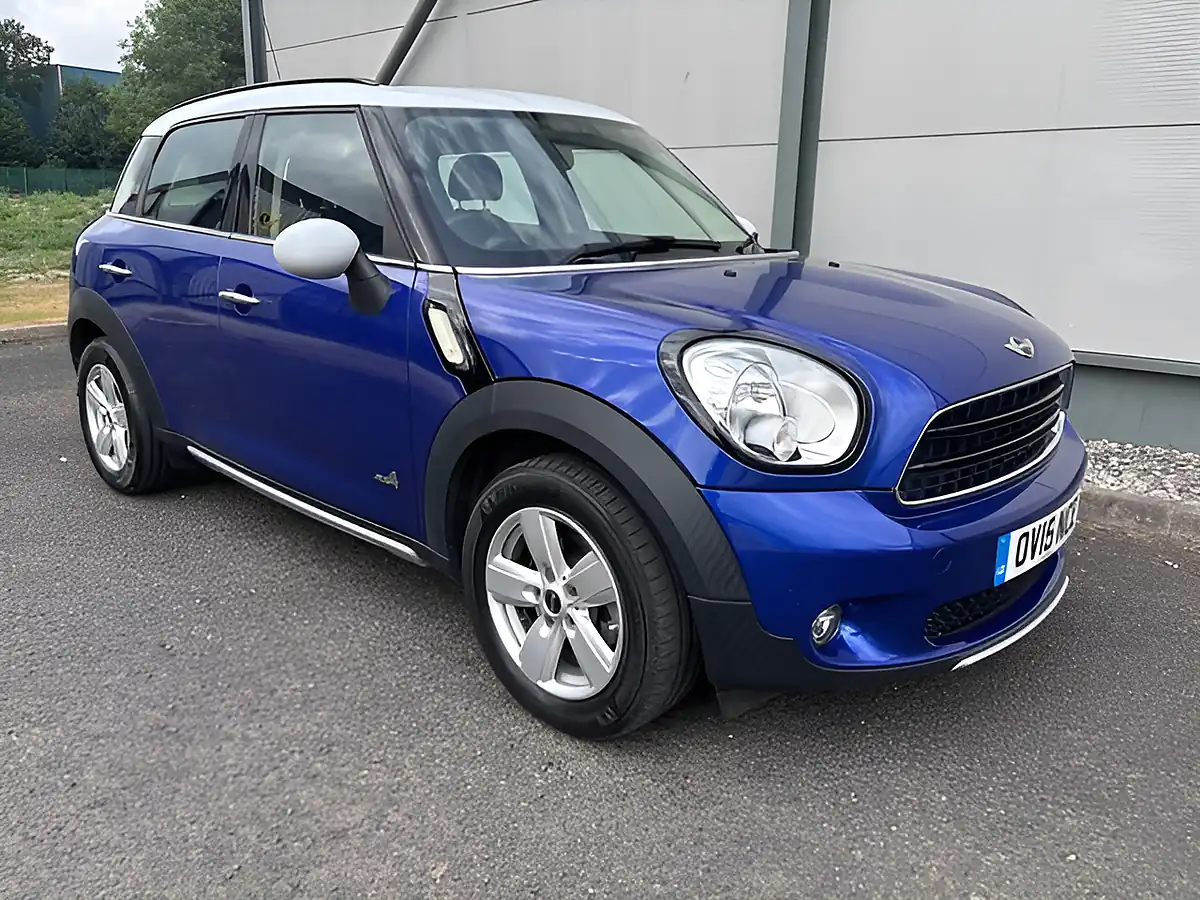 Used 2015 MINI Countryman Cooper Blue - Front View