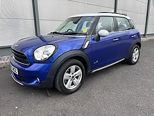 Used 2015 MINI Countryman Cooper Blue - Interior and Exterior details 6