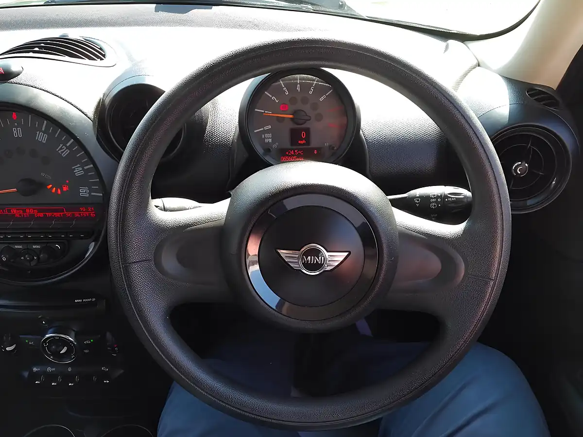Used 2015 MINI Countryman Cooper Green - Interior and Exterior details 20