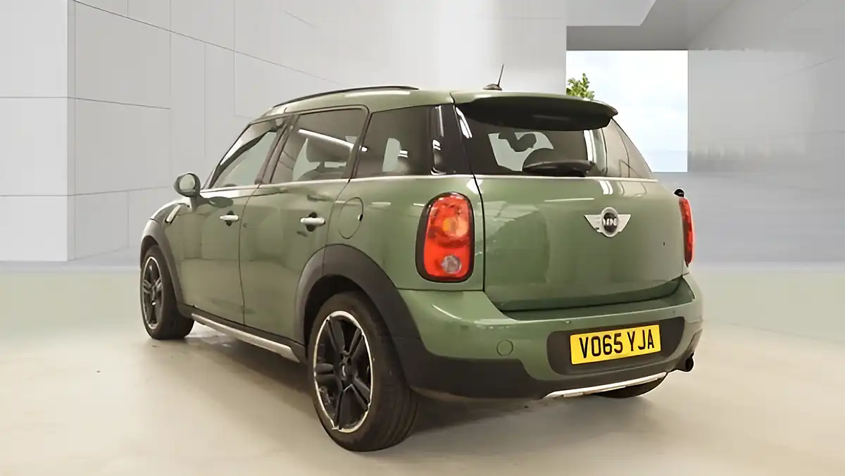 Used 2015 MINI Countryman Cooper Green - Interior and Exterior details 2