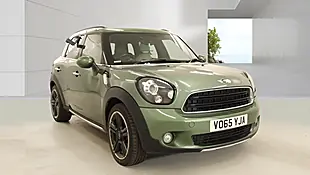 Used 2015 MINI Countryman Cooper Green - Interior and Exterior details 3