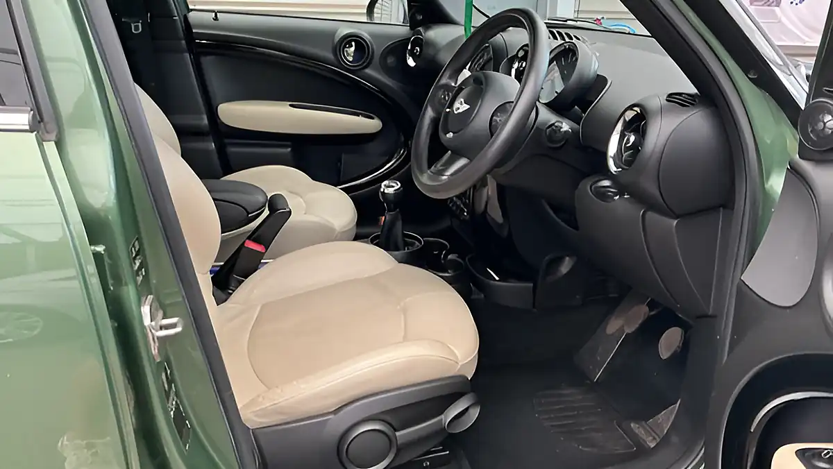 Used 2015 MINI Countryman Cooper Green - Interior and Exterior details 5